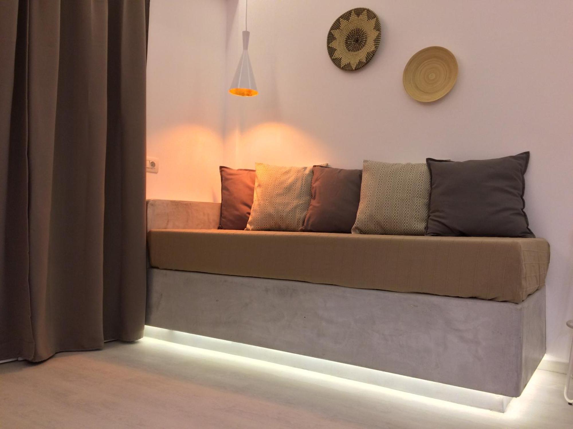 Light Blue Window Kamari Apartment Ruang foto