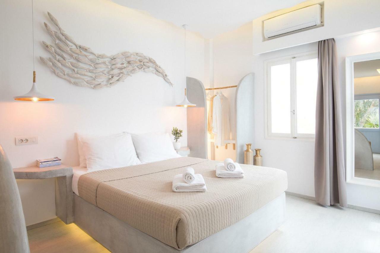 Light Blue Window Kamari Apartment Bagian luar foto